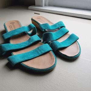 Eric Michael, Turquoise Sandal, 40 (81/2-9)